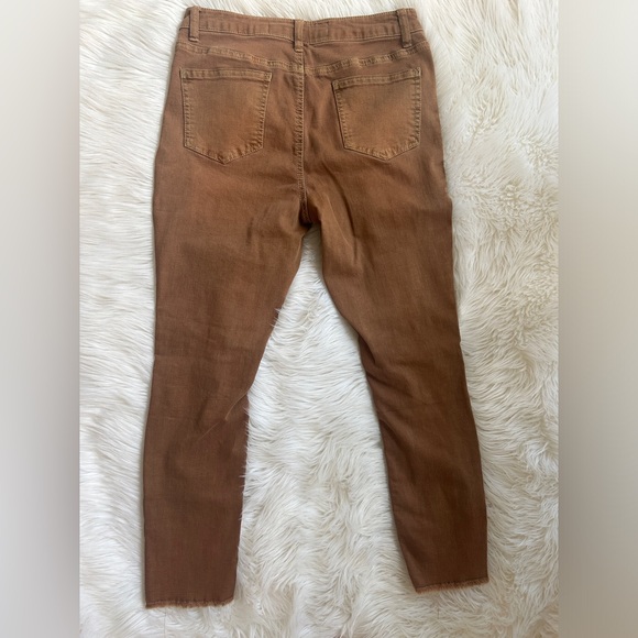 Distressed Skinny pants - Picture 6 of 9